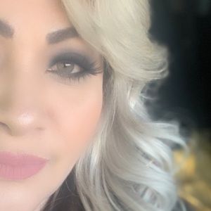 Meet your Posher, Erika